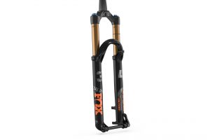 fox-34-factory-grip2-gloss-black-02