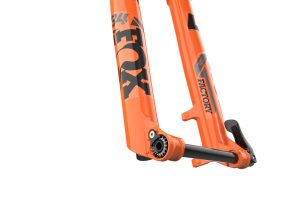 fox-34-factory-grip2-orange-04