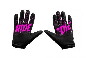 muc-off-rider-glove-black-02