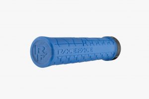 race-face-getta-grip-blue-01