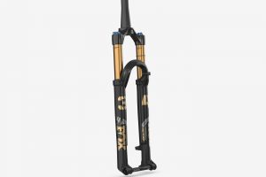 FOX-34-SC-MY25-GripSL-3Pos-Adj-Shiny-Black-02