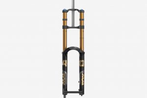 FOX-40-MY25-GripX2-Shiny-Black-01