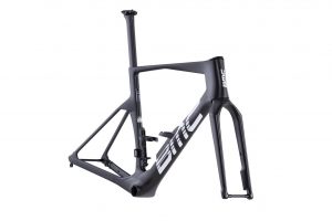BMC-2026-Teammachine-R-01-MOD-Lightweight-Carbon-02