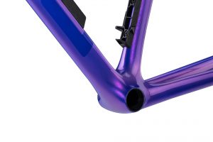 BMC-2026-Teammachine-SLR01-Frameset-VAR3-Metallic-Blue-Purple-05