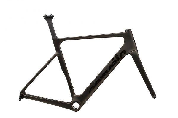 Cervelo-2026-Soloist-Frameset-Dark Slate-01