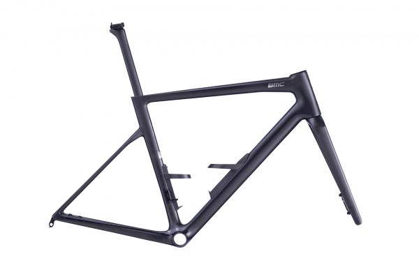BMC-2026-Teammachine-SLR01-Frameset-VAR1-Lightweight Carbon-01-v2