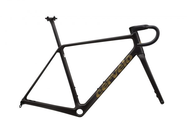 Cervelo-2026-R5-Frameset-Five-Black-Bronze-01