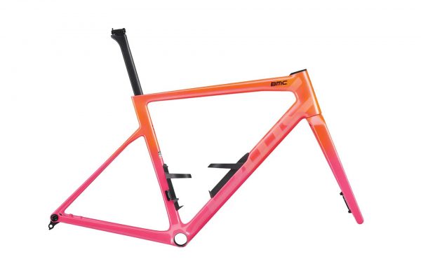 BMC-2027-Teammachine-SLR01-Frameset-VAR1-Metallic Hot Pink-Pinky Peach-01-v2