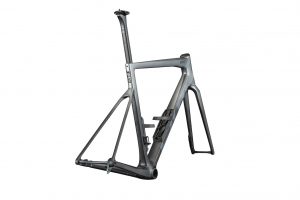 BMC-2027-Teammachine-SLR01-Frameset-VAR3-Silver Carbon-Carbon-03