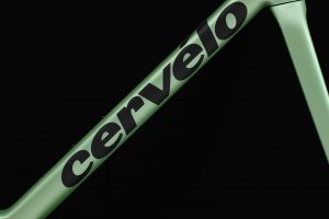Cervelo-2027-R5-Frameset-Sage-Ice-02